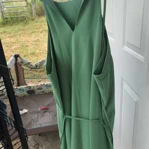 Brand new, worn one time to try it on